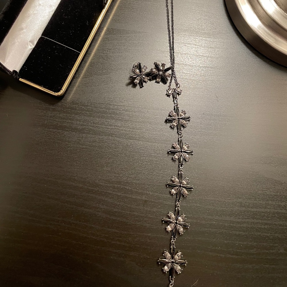 Necklace and earrings!